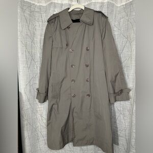 London Fog Trench Coat, 38 Reg; Vintage Trendy & Universal EUC
